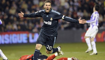 kaiyun sports app-中国滑雪登山队勇夺亚洲锦标赛团体金牌，中国滑雪登山国家队